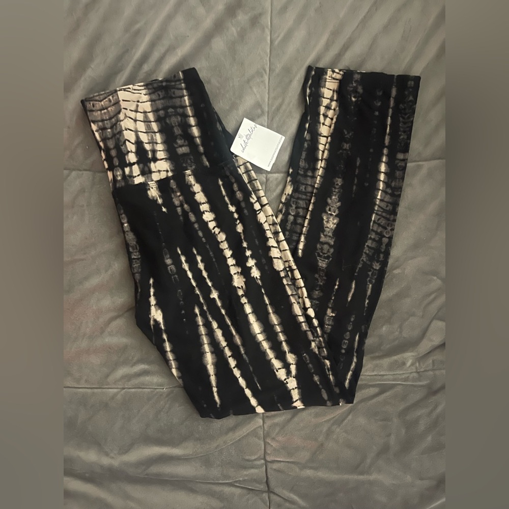 Tie-Dye Black and Cream Women's Pants brand new w tags